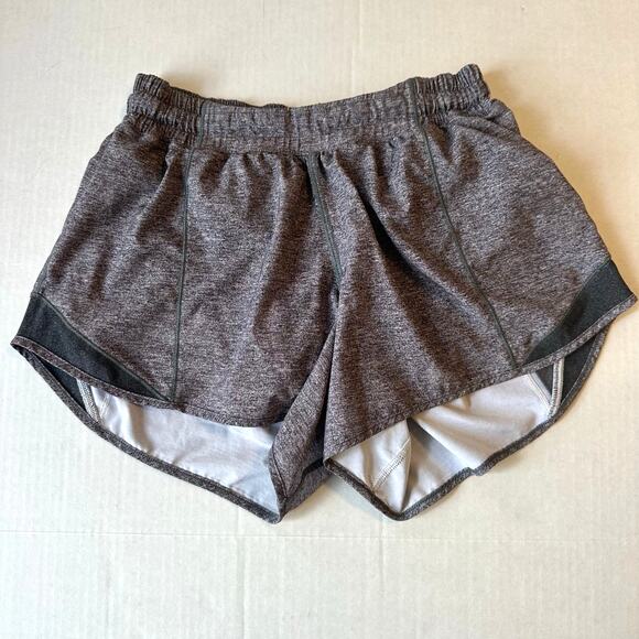 Lululemon Hotty Hot II Short Sz 6 - 4" Gray - Picture 1 of 7